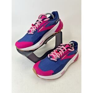 Brooks Women's Sneakers - Blue and Pink